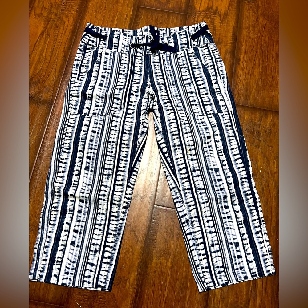 Cropped pants